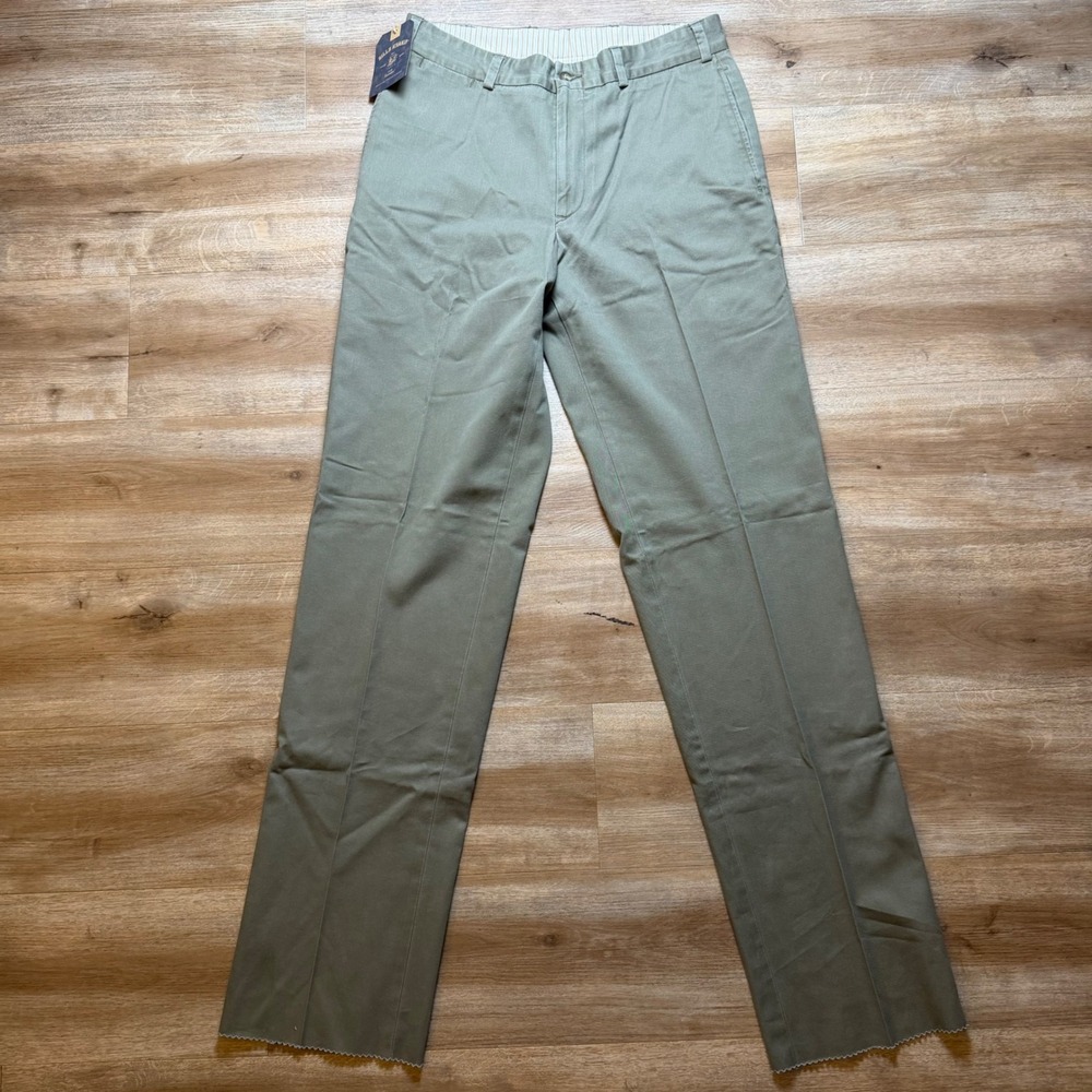 Bills Khakis Pants Mens 33x38 Olive M2 Plain Front Standard Fit Made in USA NEW